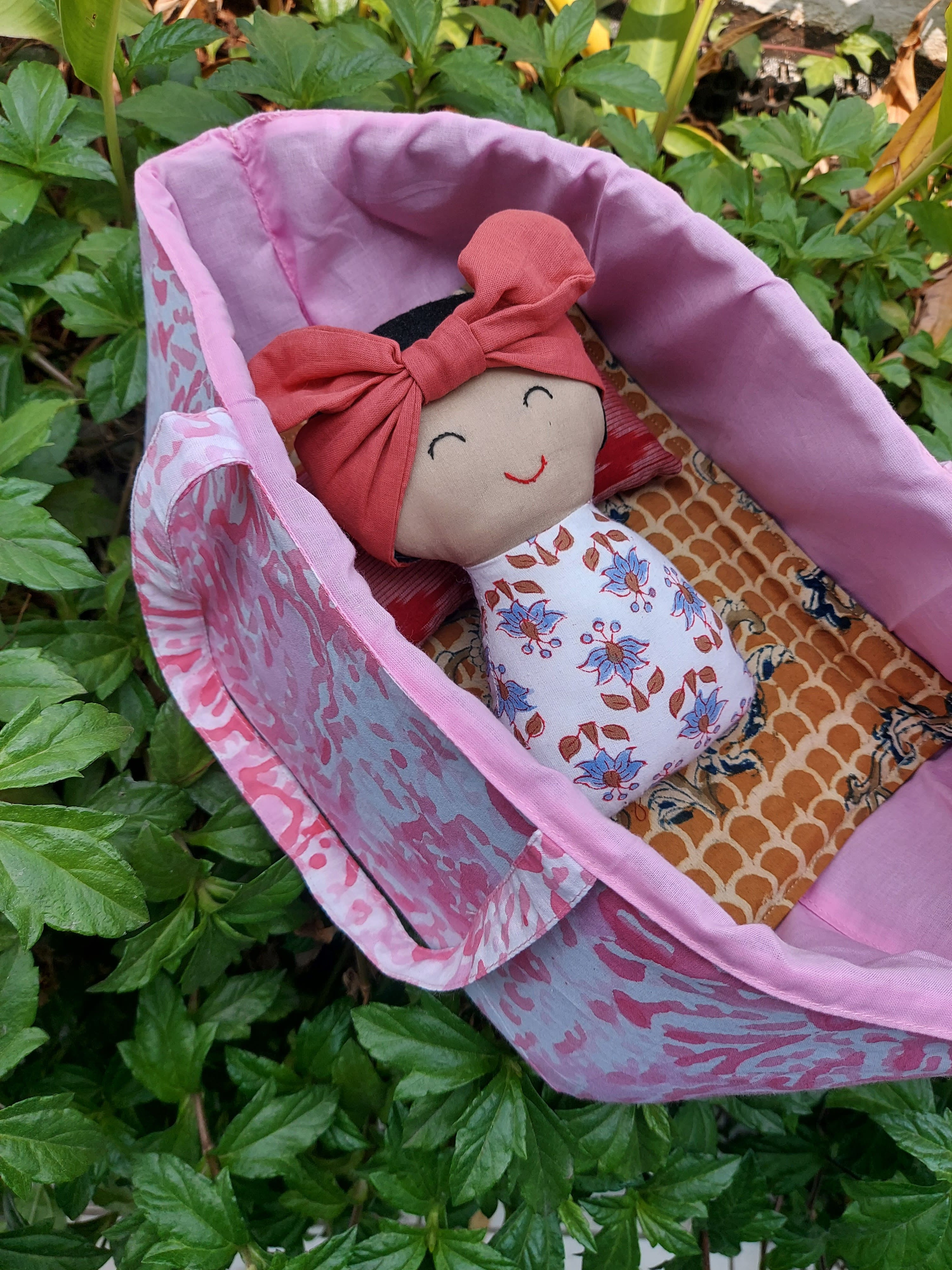 Little Love Doll Basket
