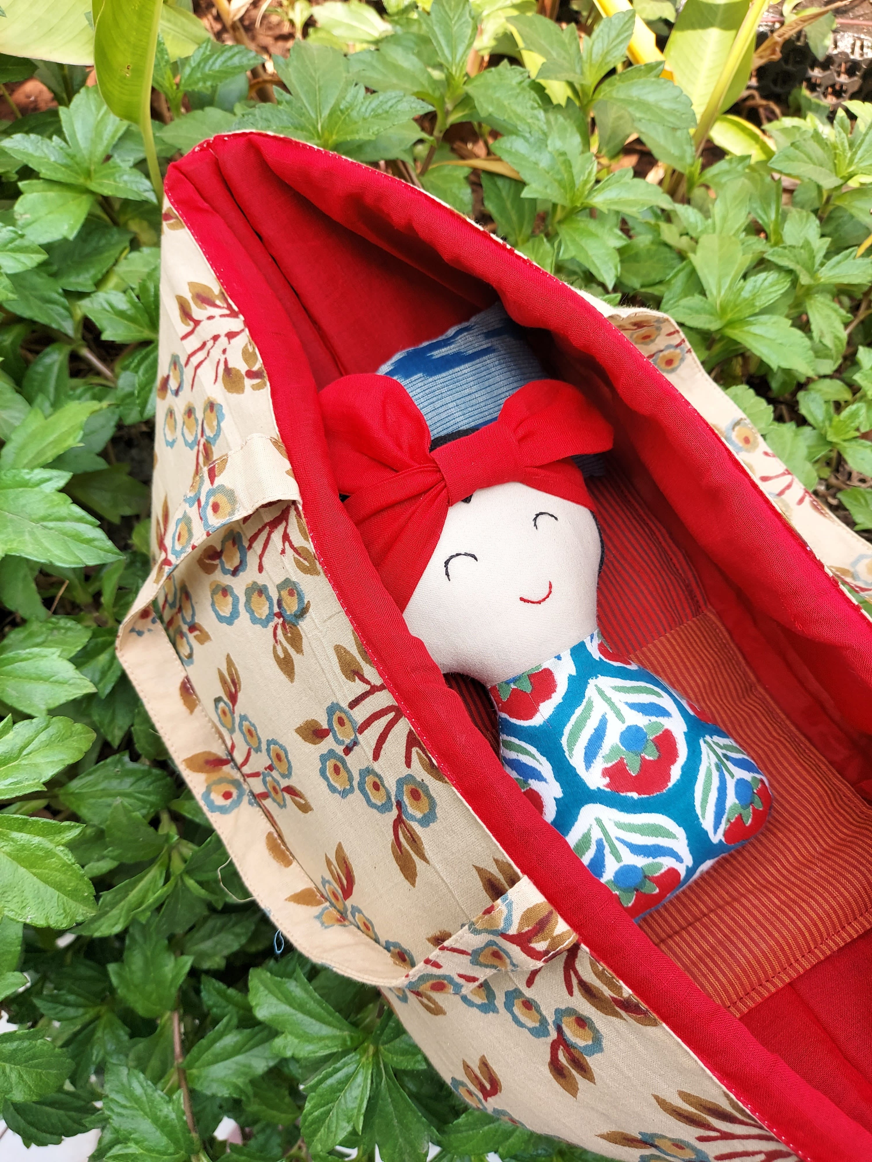 Little Love Doll Basket