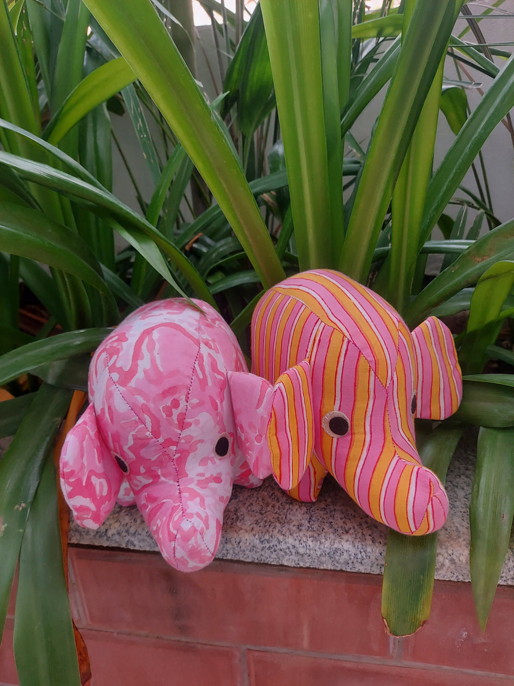Abstract Pattern Elephants