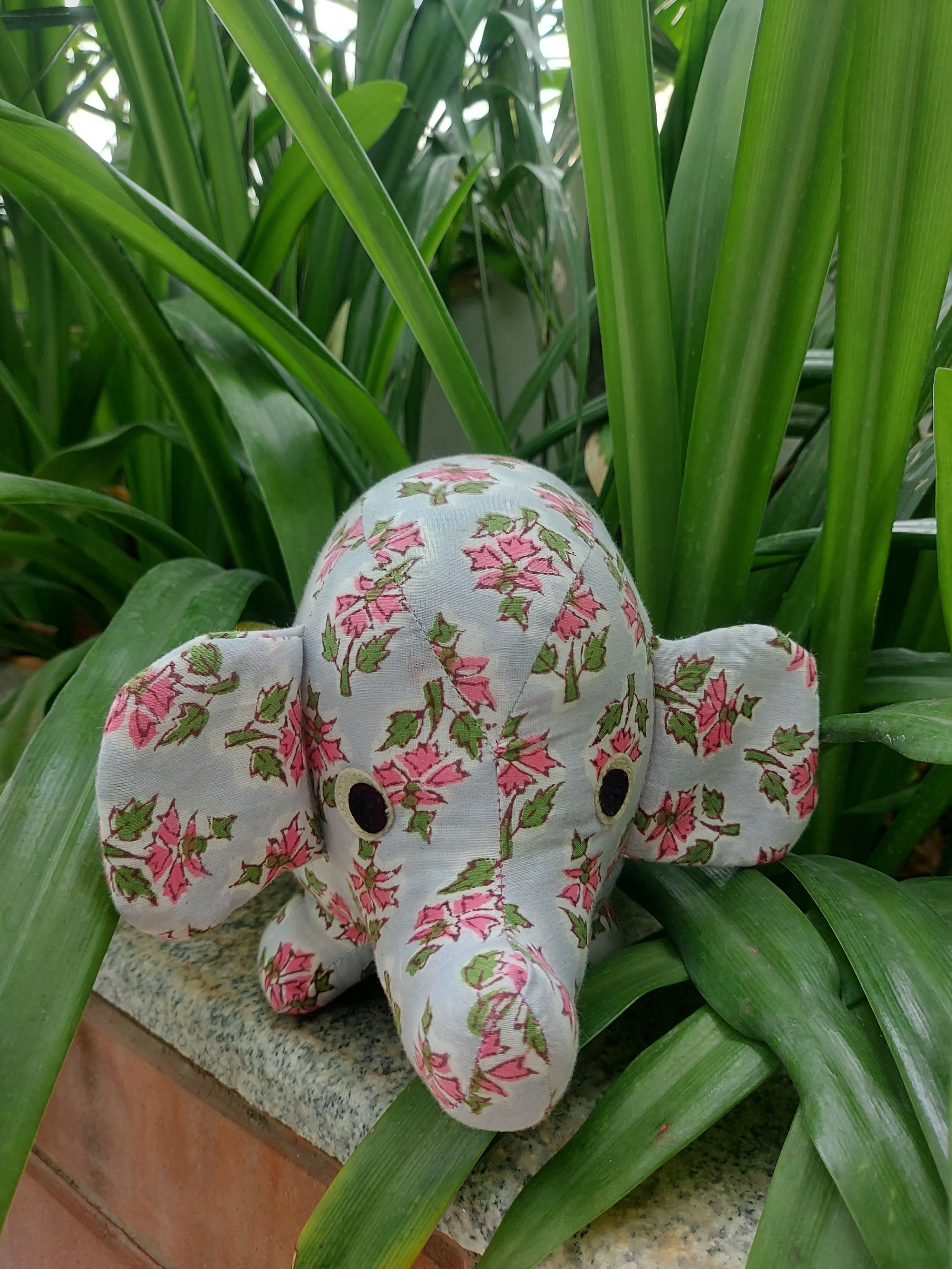 Bloom Bright Elephants