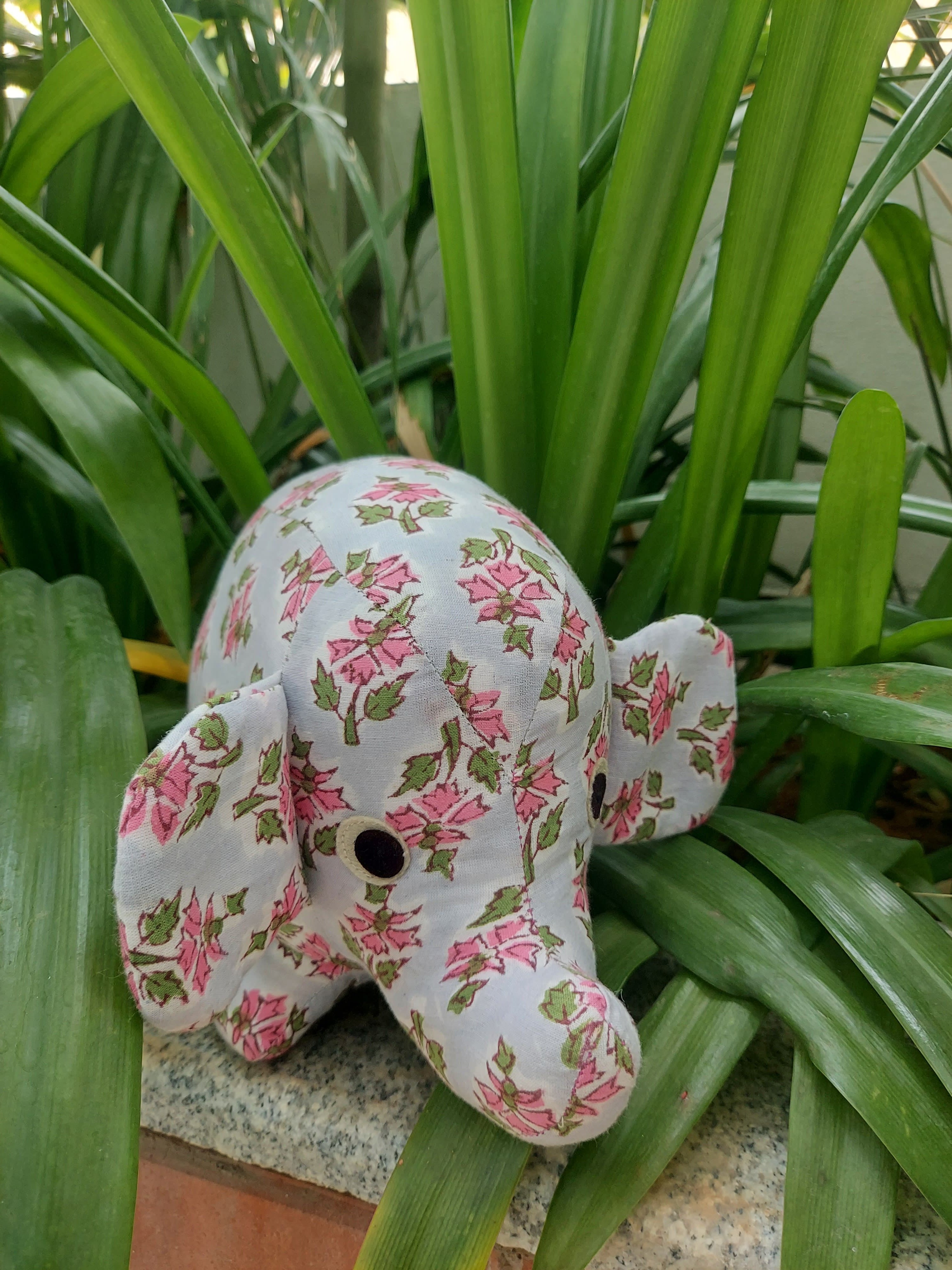 Bloom Bright Elephants