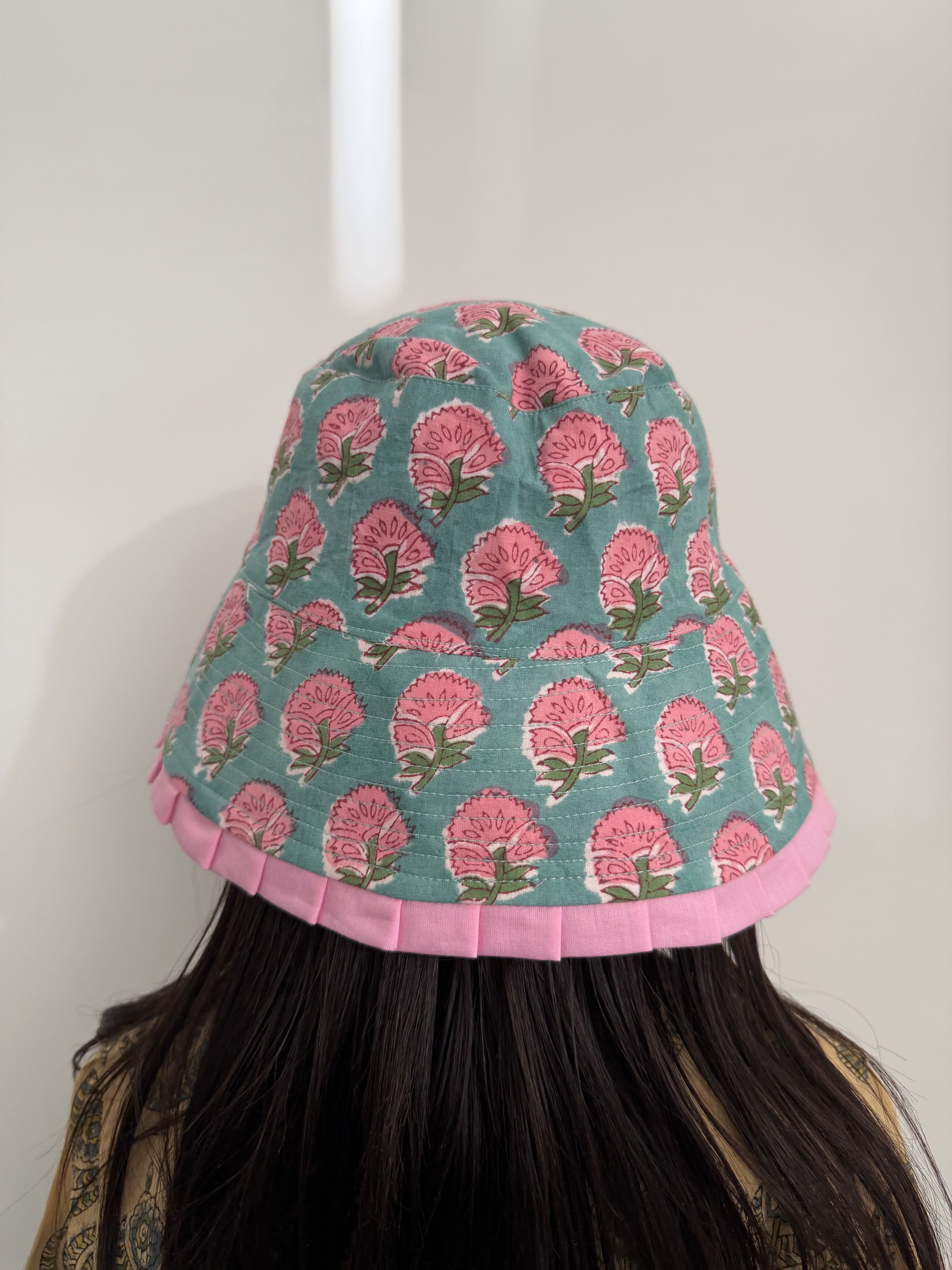 Bloom & Play Reversible Bucket Hat