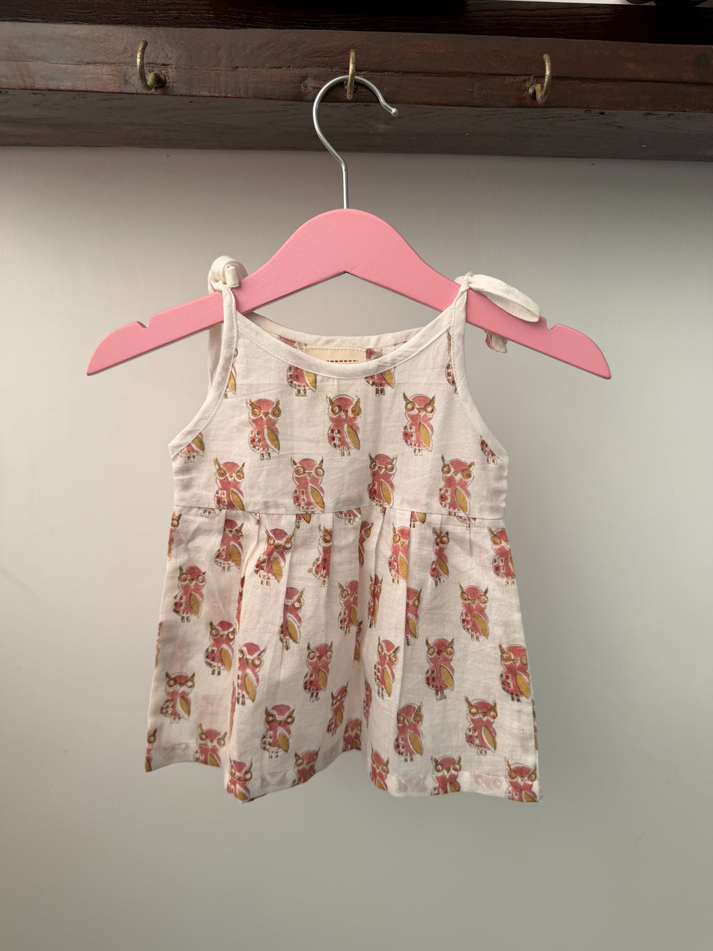 Owl knot dress