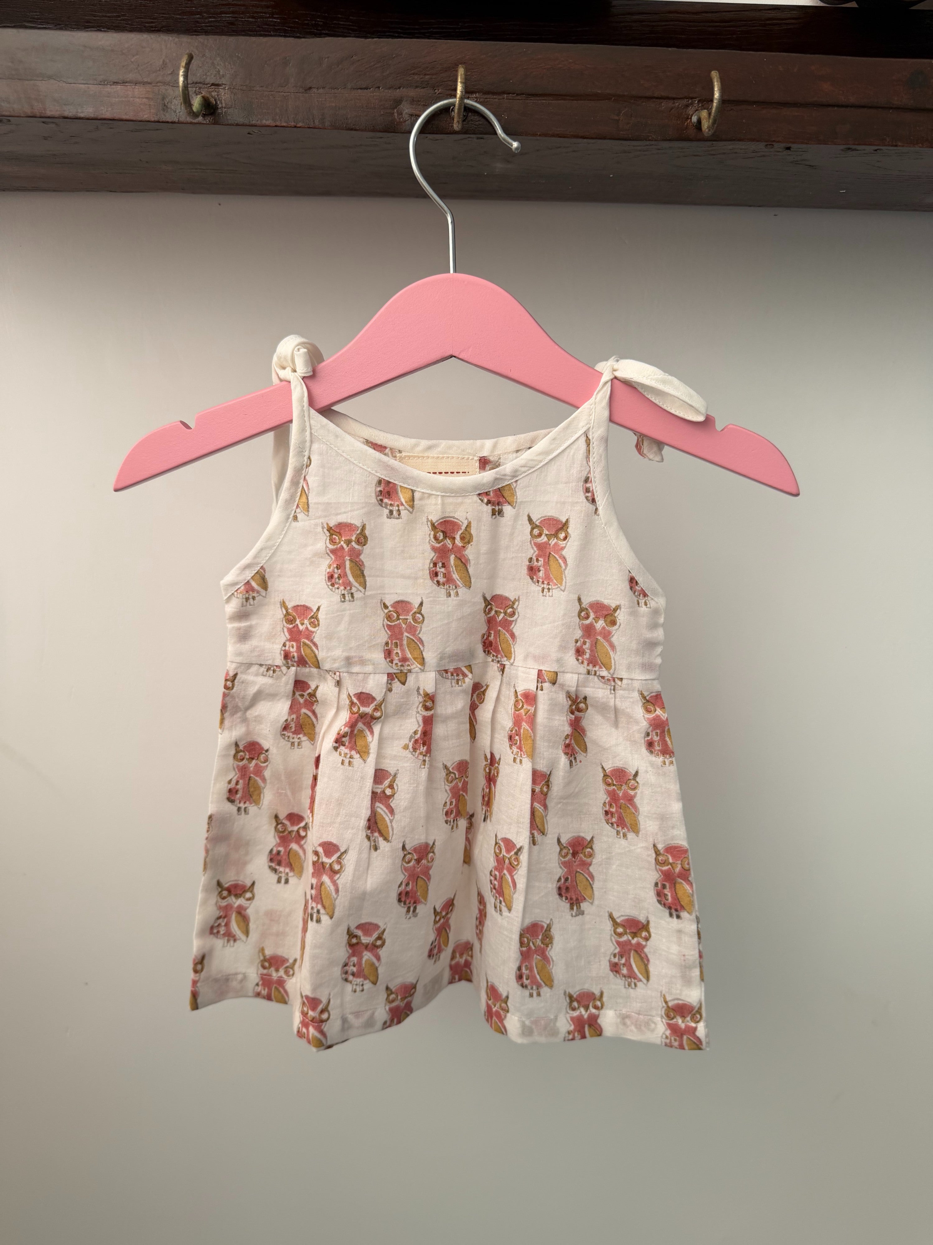 Owl knot dress